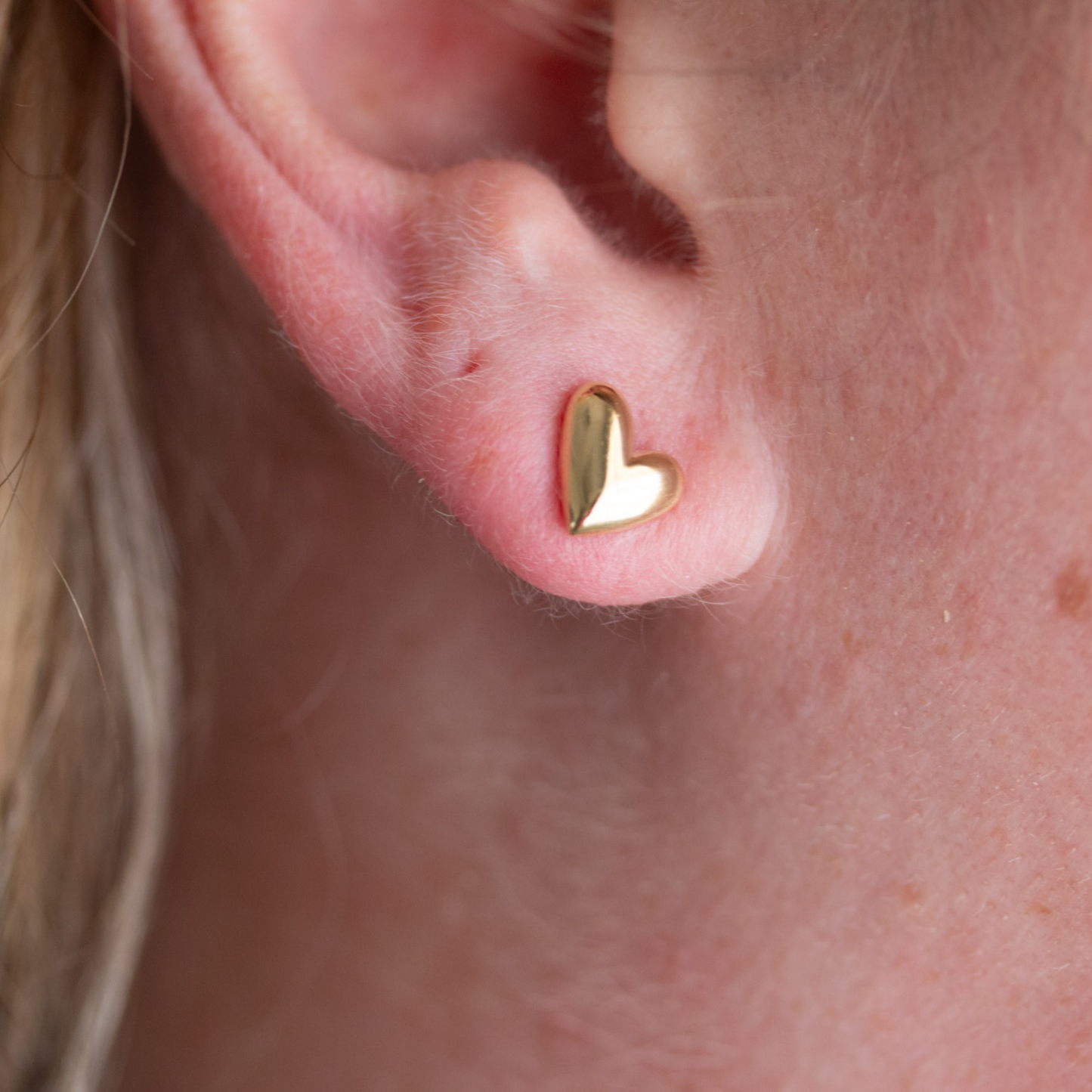 Heaven Inspired Stud Earrings - Gold