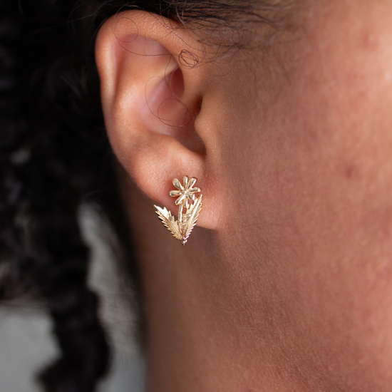 Heaven Inspired Stud Earrings - Gold